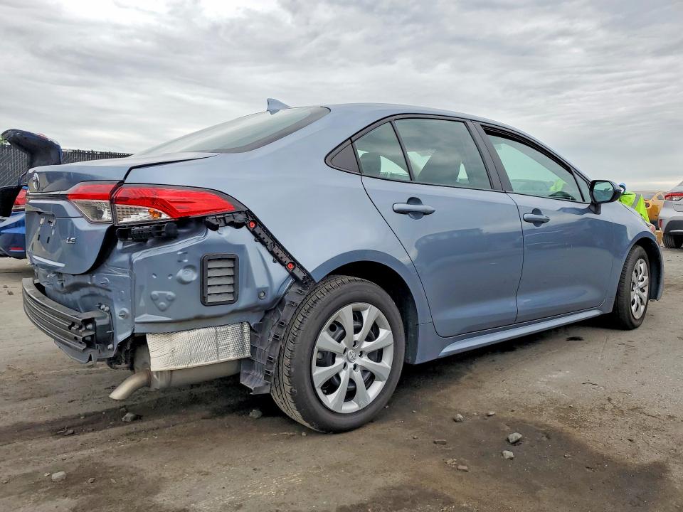 2024 Toyota Corolla VIN 5YFB4MDE3RP095182 COPART salvage auction — REAR END, Fl - Cert Of Title Slvg Rebuildable, sold $8,000 on 2026-07-02 (photo 3)