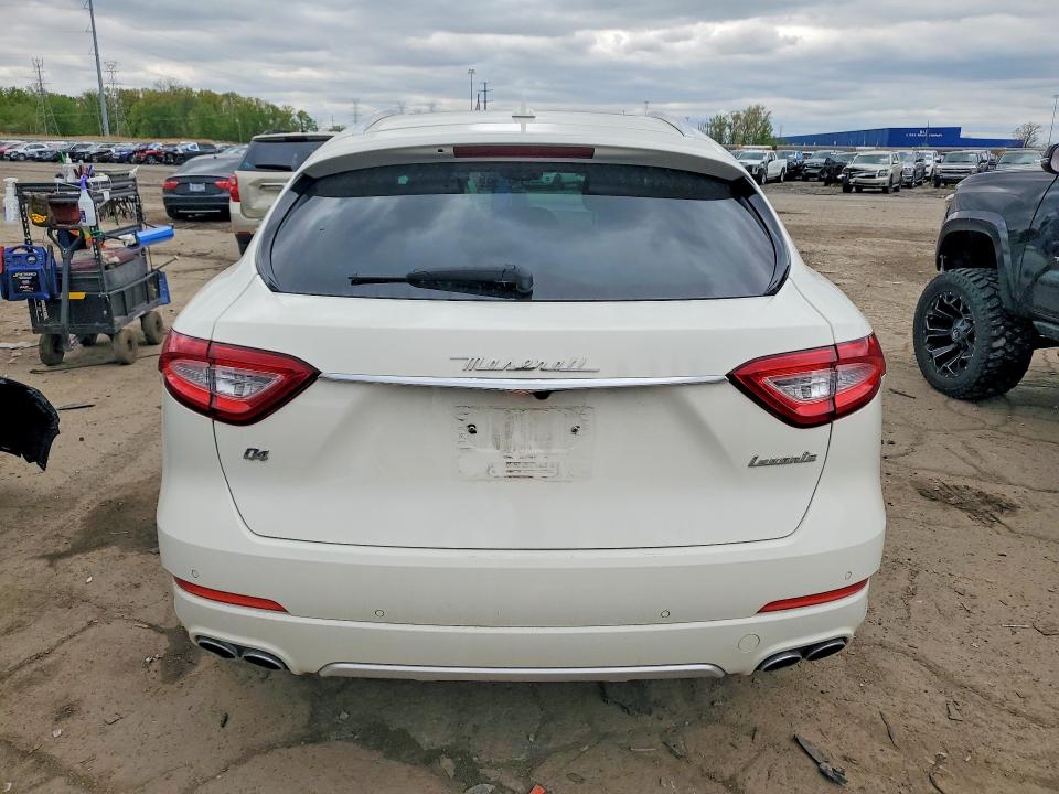 2020 Maserati VIN ZN661XUL4LX349869 COPART salvage auction — WATER/FLOOD, Mi - Cert Of Title-Flood Vehicle, sold $5,300 on 2026-07-10 (photo 6)