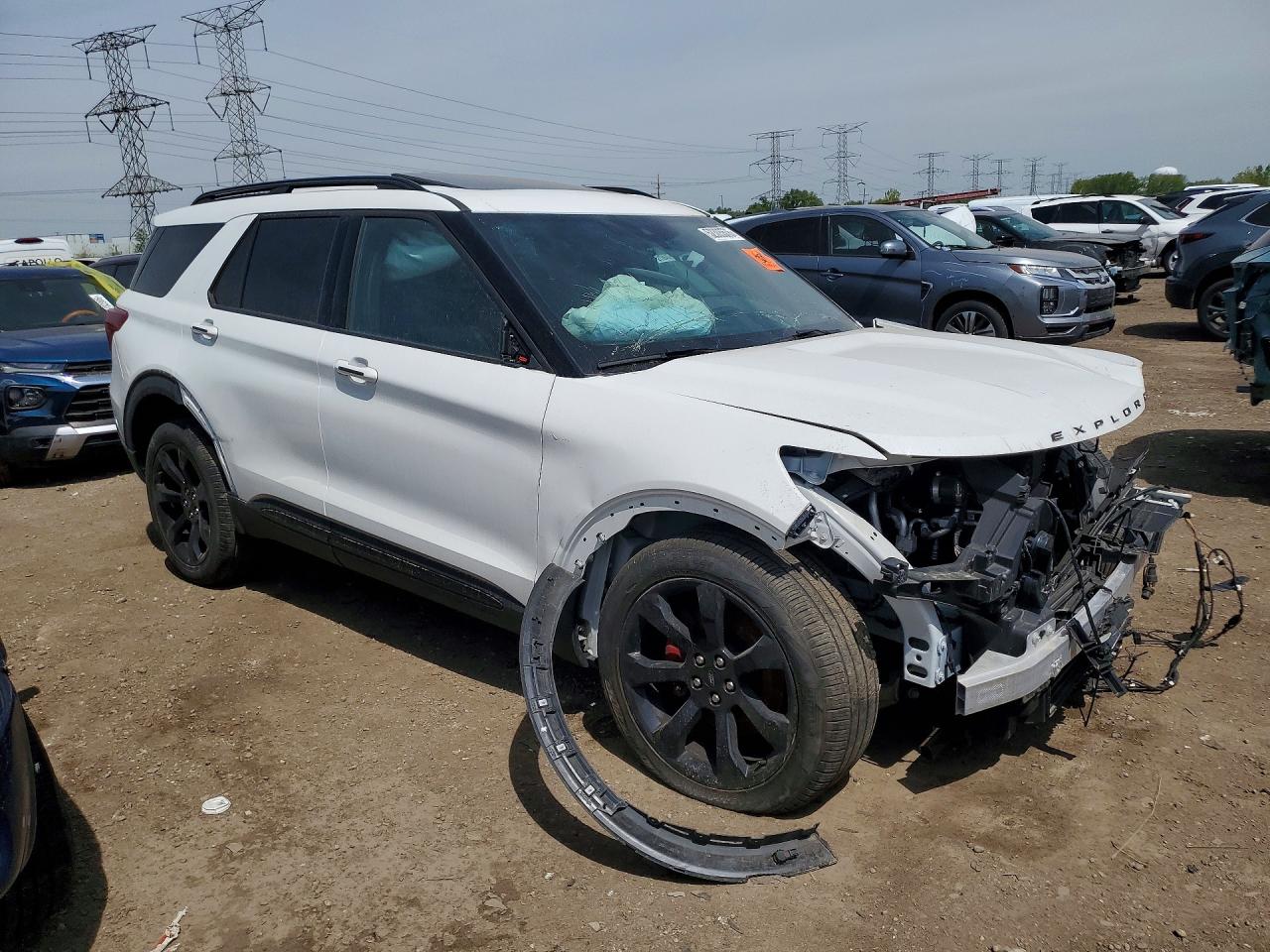 2020 Ford Explorer VIN 1FM5K8GC1LGA50296 COPART salvage auction — Biohazard/Chemical, IL - CERTIFICATE OF TITLE, sold $2,950 on 2026-07-09 (photo 4)