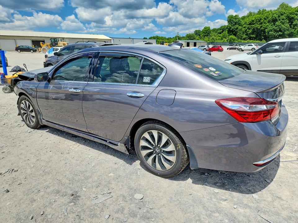 2017 Honda Accord VIN JHMCR6F70HC007534 COPART salvage auction — FRONT END, TN - SALVAGE CERTIFICATE, sold $175 on 2026-07-21 (photo 2)