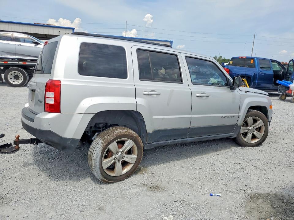 2012 Jeep Liberty (patriot) VIN 1C4NJPFB0CD566371 COPART salvage auction — FRONT END, Fl - Cert Of Title Slvg Rebuildable, sold $525 on 2026-07-06 (photo 3)