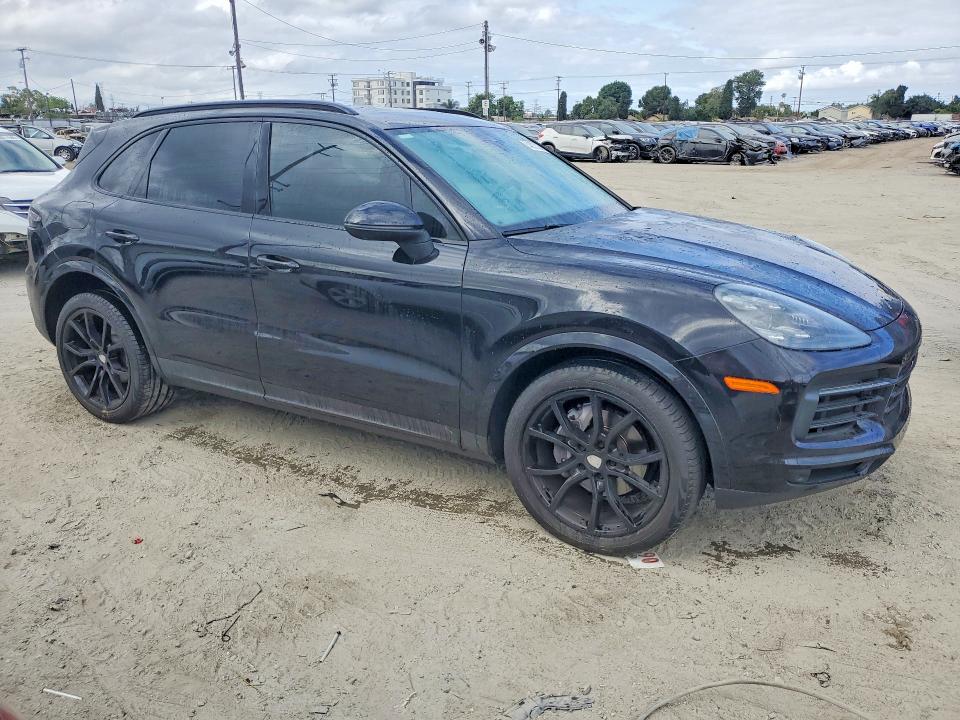2019 Porsche Cayenne VIN WP1AA2AY8KDA02011 COPART salvage auction — MINOR DENT/SCRATCHES, Ca - Salvage Certificate, sold $13,000 on 2026-07-23 (photo 4)