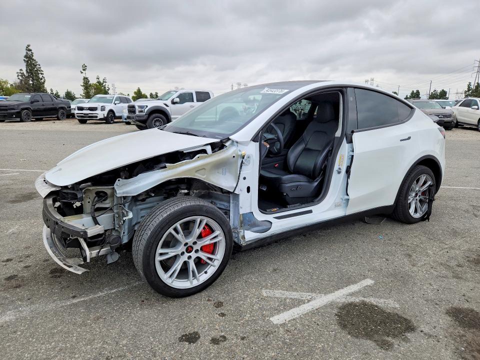 2024 Tesla Model y VIN 7SAYGDEE9RF075162 COPART salvage auction — SIDE, CA - SALVAGE CERTIFICATE, sold $150 on 2026-07-21 (photo 1)