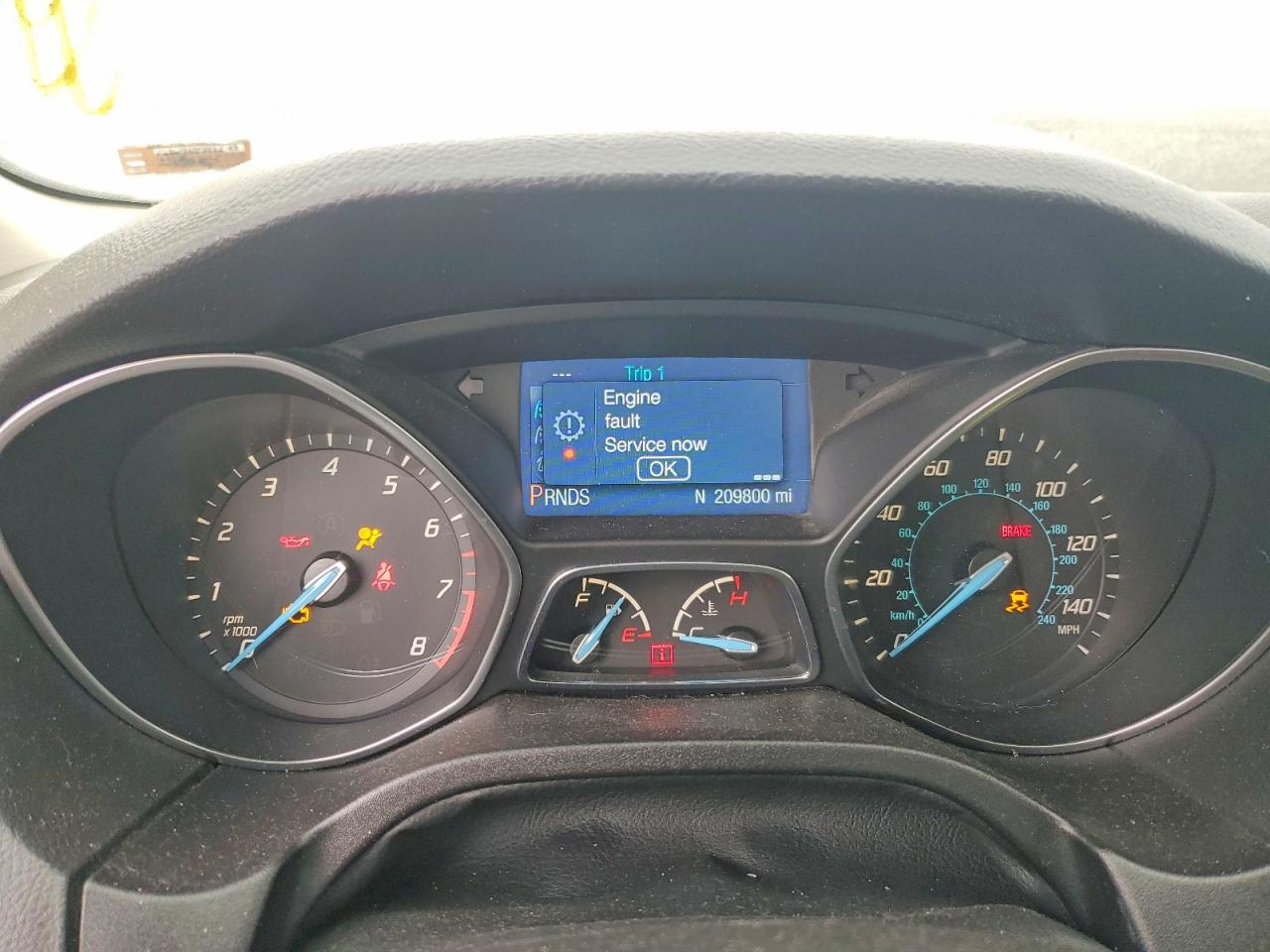2014 Ford Focus VIN 1FADP3F20EL288637 COPART salvage auction — Front End, MO - SALVAGE CERTIFICATE OF TITLE, sold $425 on 2026-06-25 (photo 9)