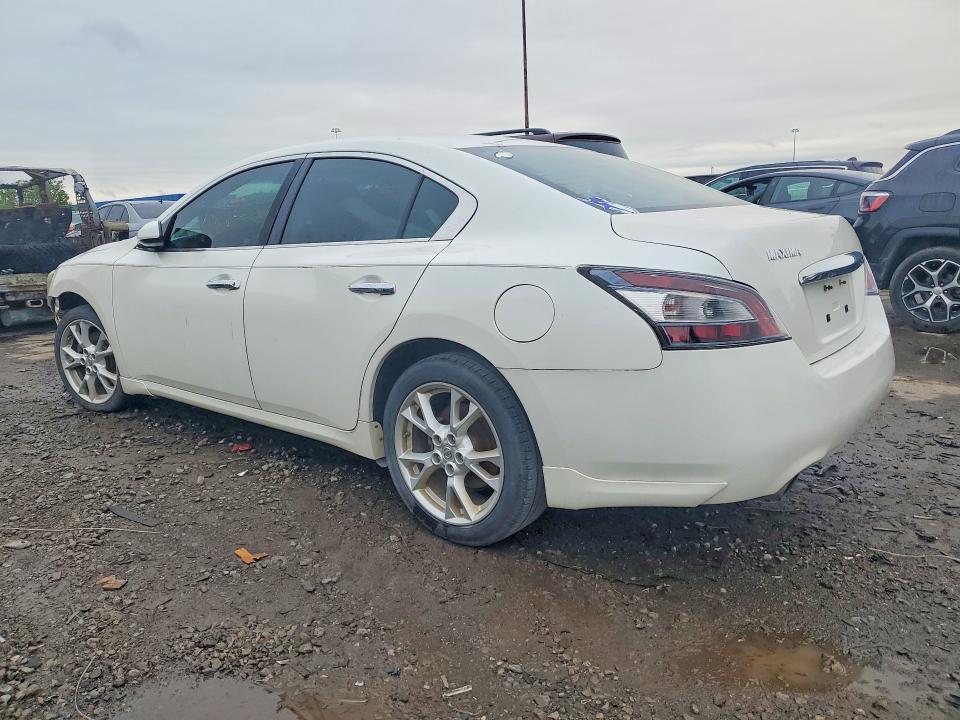 2013 Nissan Maxima VIN 1N4AA5AP8DC843657 COPART salvage auction — FRONT END, MI - CERT OF TITLE-SALVAGE VEHICLE, sold $600 on 2026-07-02 (photo 2)