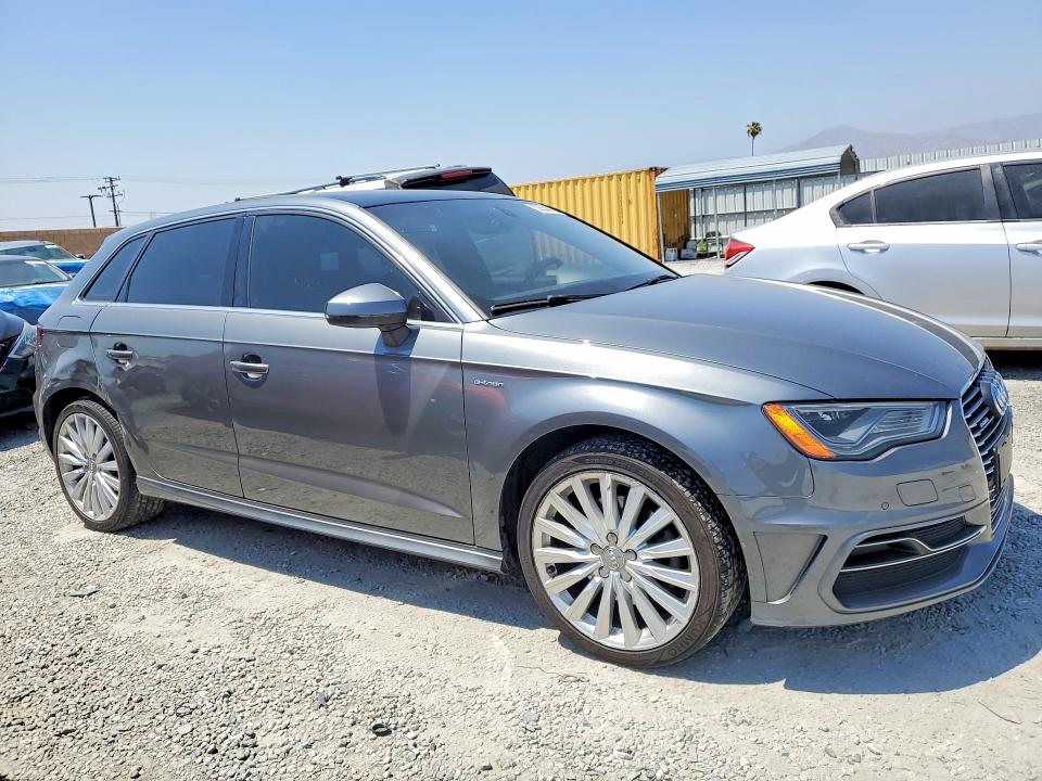 2016 Audi VIN WAUTPBFF7GA048953 COPART salvage auction — REAR END, Ca - Salvage Certificate, sold $1,950 on 2026-07-15 (photo 4)