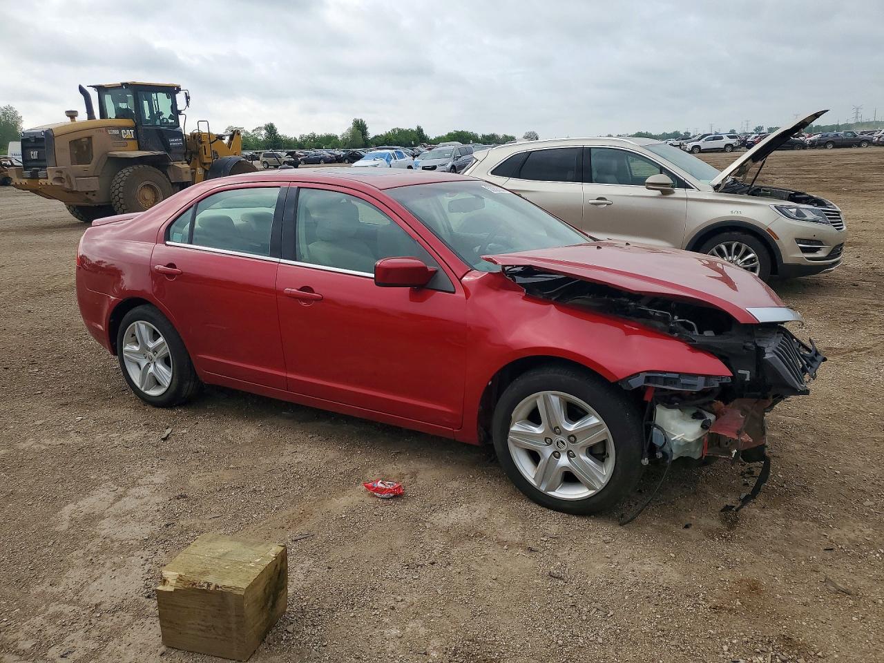 2010 Mercury Milan VIN 3MEHM0HA1AR656440 COPART salvage auction — Front End, IL - SALVAGE CERTIFICATE, sold $350 on 2026-06-30 (photo 4)