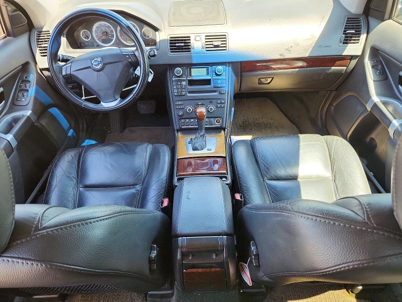 2014 Volvo VIN YV4952CY2E1680987 COPART salvage auction — FRONT END, Az - Cert Of Title - Salvage, sold $1,200 on 2026-07-24 (photo 8)
