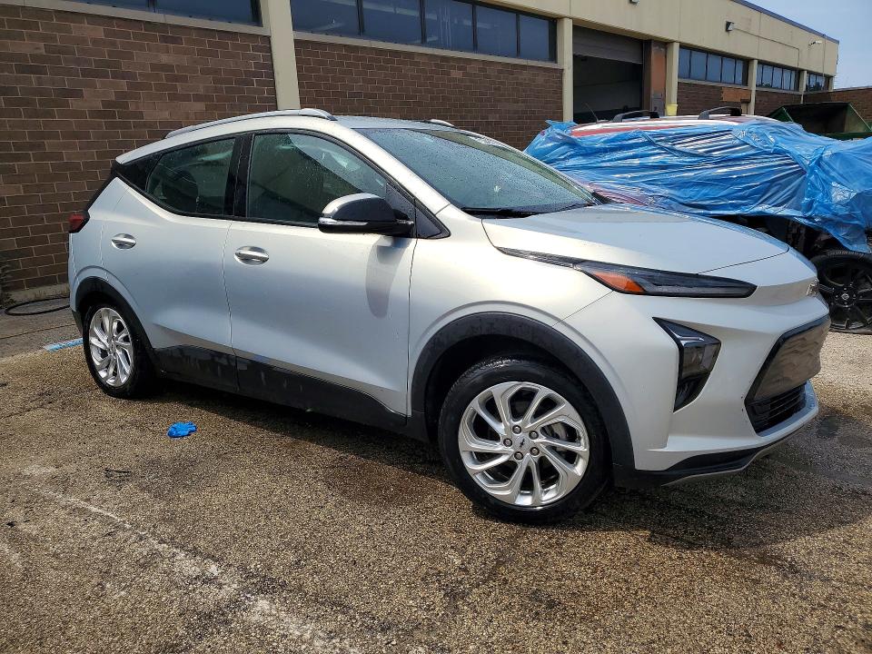 2023 Chevrolet Bolt euv VIN 1G1FY6S02P4156054 COPART salvage auction — REAR END, Fl - Certificate Of Destruction, sold $5,300 on 2026-07-06 (photo 4)