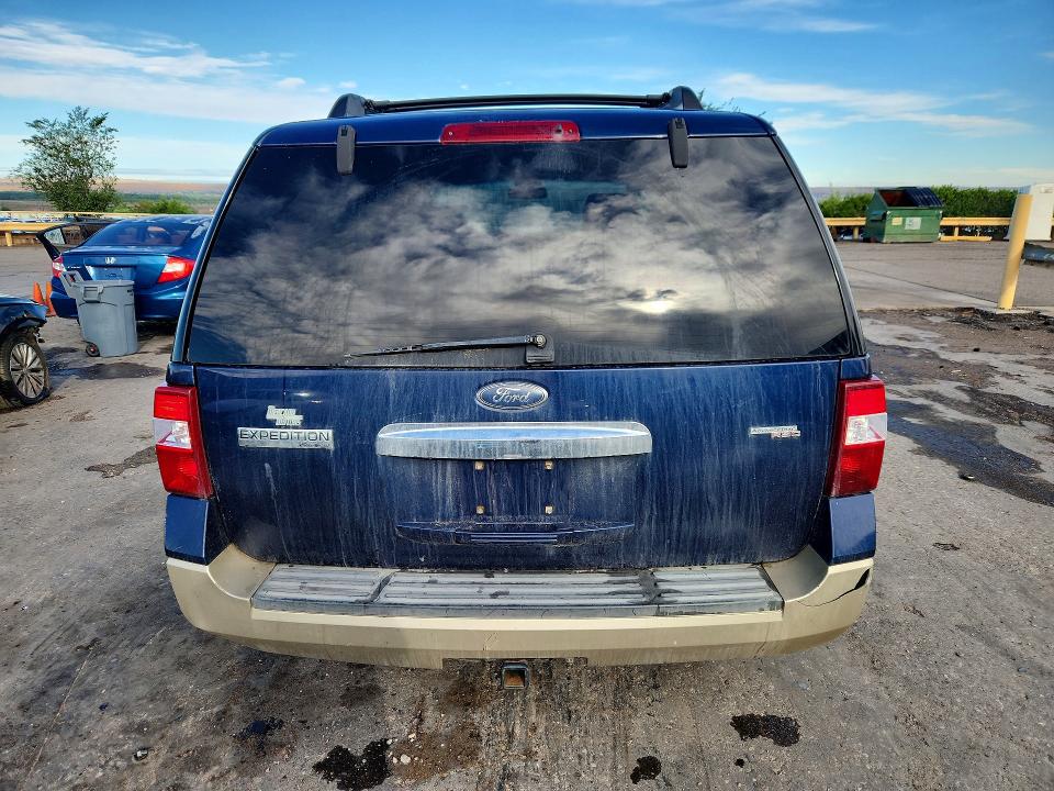 2007 Ford Expedition VIN 1FMFU18557LA42804 COPART salvage auction — FRONT END, NM - CERT OF TITLE-SALVAGE (P), sold $750 on 2026-07-09 (photo 6)
