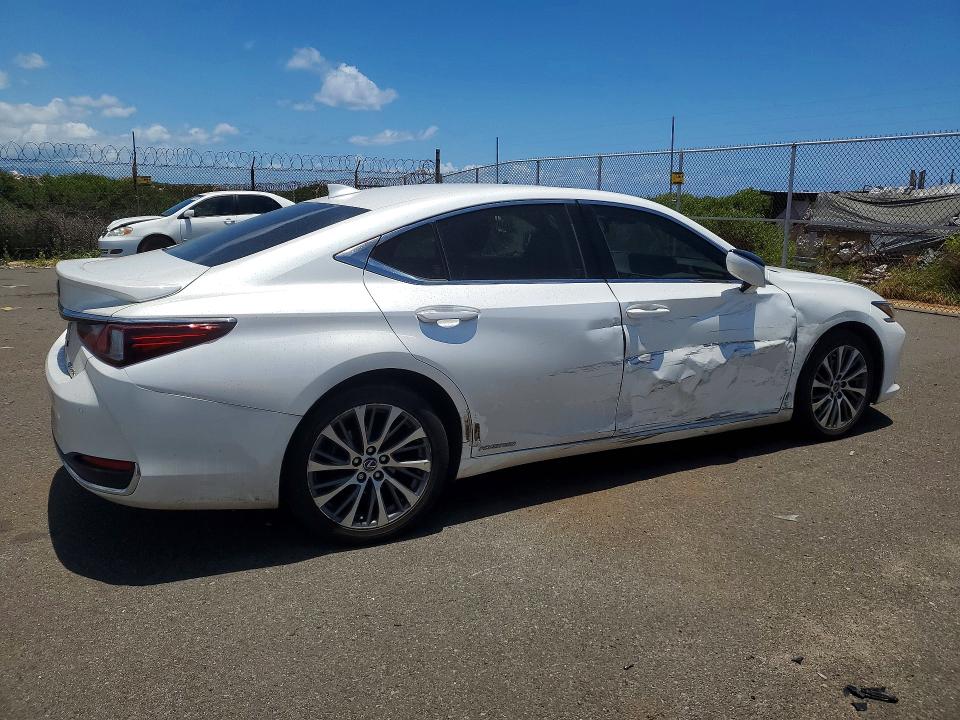 2019 Lexus ES VIN JTHB21B17K2002574 COPART salvage auction — SIDE, Hi - Certificate Of Salvage, sold $2,400 on 2026-07-20 (photo 3)