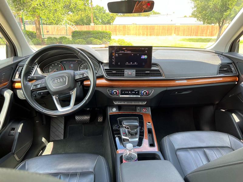 2021 Audi Q5 VIN WA1AAAFY8M2003513 COPART salvage auction — NORMAL WEAR, Tx - Certificate Of Title (P), sold $10,600 on 2026-07-02 (photo 9)