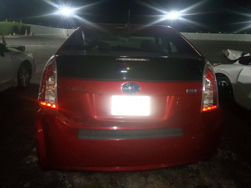 2014 Toyota Prius VIN JTDKN3DU6E1760329 COPART salvage auction — SIDE, Nv - Salvage Title, sold $125 on 2026-07-16 (photo 6)