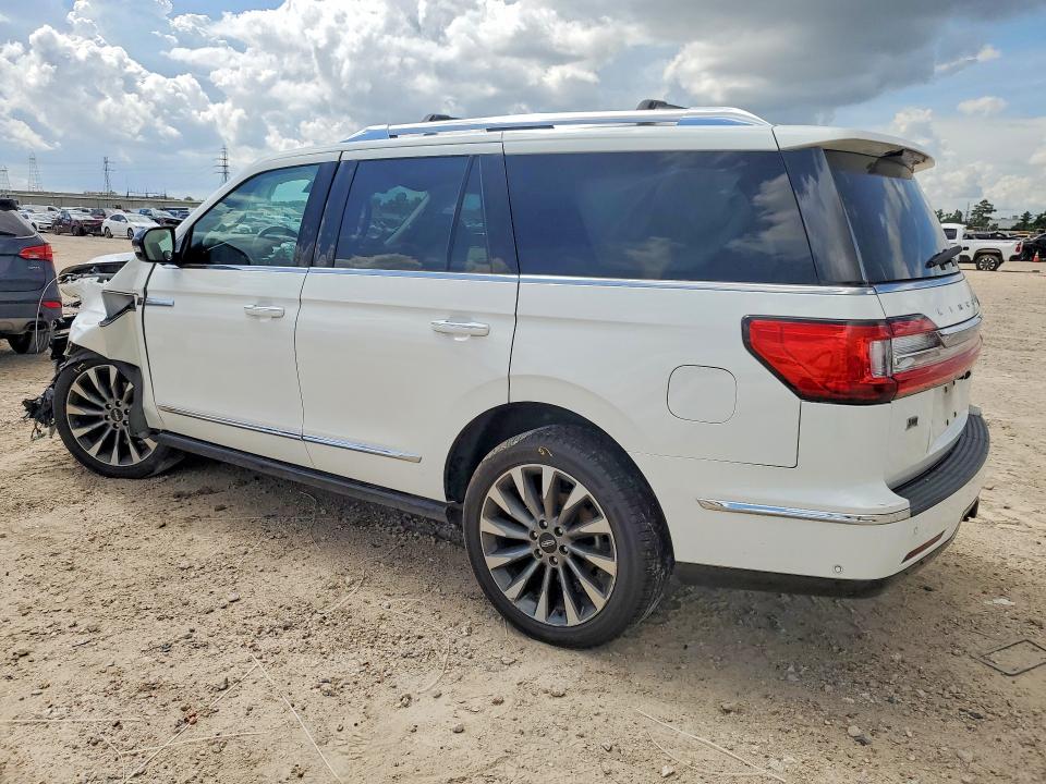 2021 Lincoln Navigator VIN 5LMJJ2LT8MEL18419 COPART salvage auction — FRONT END, TX - SALVAGE VEHICLE TITLE, sold $12,000 on 2026-09-15 (photo 2)