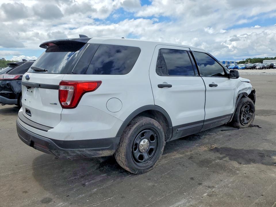 2018 Ford Police VIN 1FM5K8AR5JGA83764 COPART salvage auction — FRONT END, Fl - Cert Of Title-Police Slvg Rbld, sold $2,300 on 2026-07-16 (photo 3)