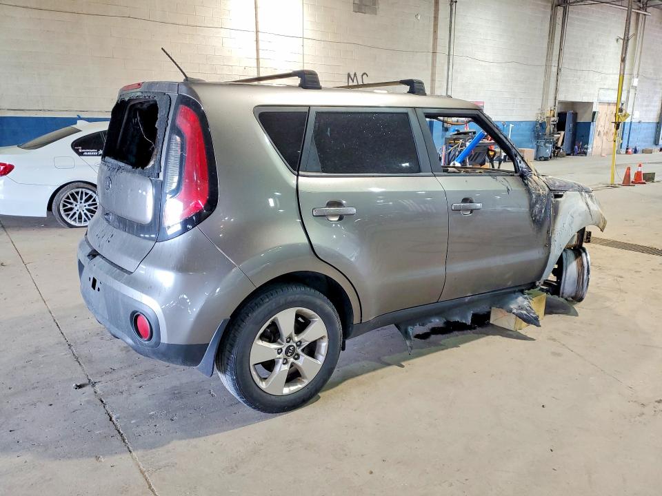 2019 Kia Soul VIN KNDJN2A27K7012920 COPART salvage auction — Burn Engine, Oh - Cert Of Title-Salvage, sold $300 on 2026-07-31 (photo 3)