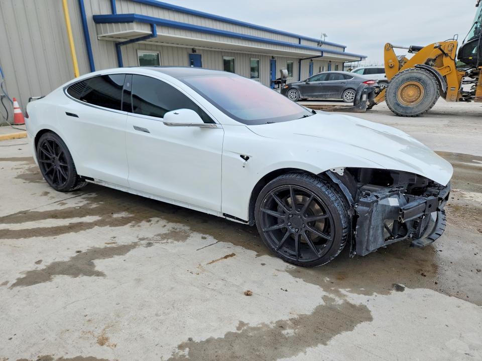 2019 Tesla Model s VIN 5YJSA1E29KF340659 COPART salvage auction — FRONT END, Il - Salvage Certificate, sold $9,300 on 2026-07-29 (photo 4)