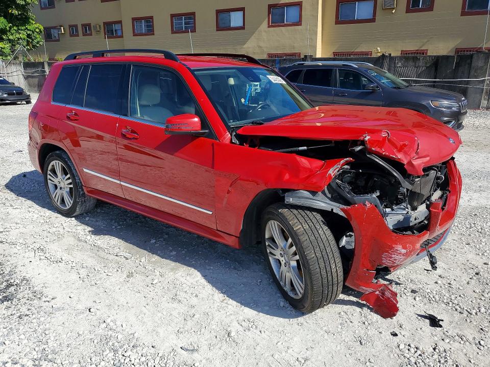 2015 Mercedes-benz Glk-klasse VIN WDCGG5HB6FG403472 COPART salvage auction — FRONT END, FL - CERT OF TITLE SLVG REBUILDABLE, sold $1,350 on 2026-07-27 (photo 4)