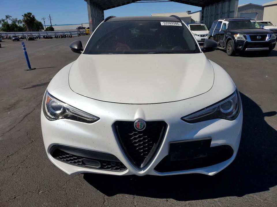 2019 Alfa romeo VIN ZASPAKBN2K7C49398 COPART salvage auction — REAR END, Ca - Salvage Certificate, sold $8,300 on 2026-07-20 (photo 5)