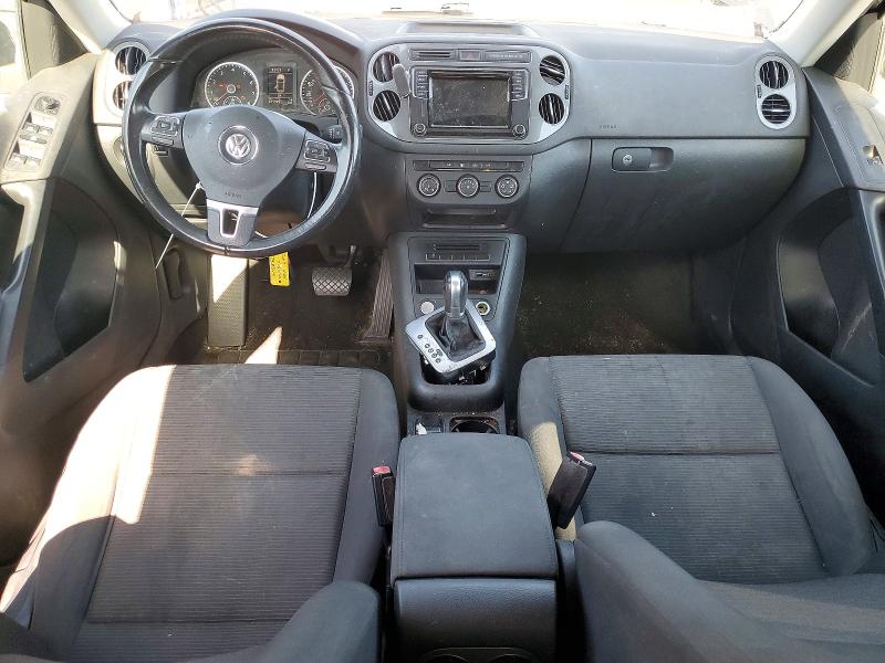 2017 Volkswagen VIN WVGAV7AXXHK041967 COPART salvage auction — MINOR DENT/SCRATCHES, Ca - Dis/Dlr/Exp Only Clean Title, sold $1,750 on 2026-07-16 (photo 8)
