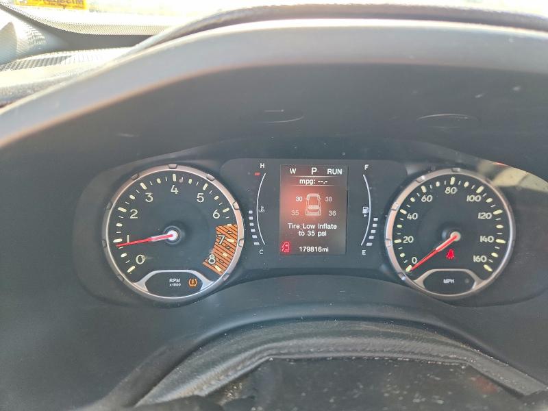 2020 Jeep Renegade VIN ZACNJABB6LPL33483 COPART salvage auction — SIDE, Ks - Cert Of Title-Salvage, sold $2,150 on 2026-08-10 (photo 9)