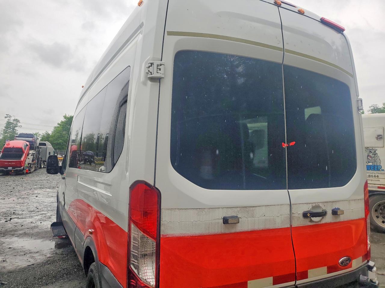 2017 Ford Transit VIN 1FTBW2XM0HKB38830 COPART salvage auction — Minor Dent/Scratches, DC - CERTIFICATE OF TITLE, sold $8,500 on 2026-09-11 (photo 2)