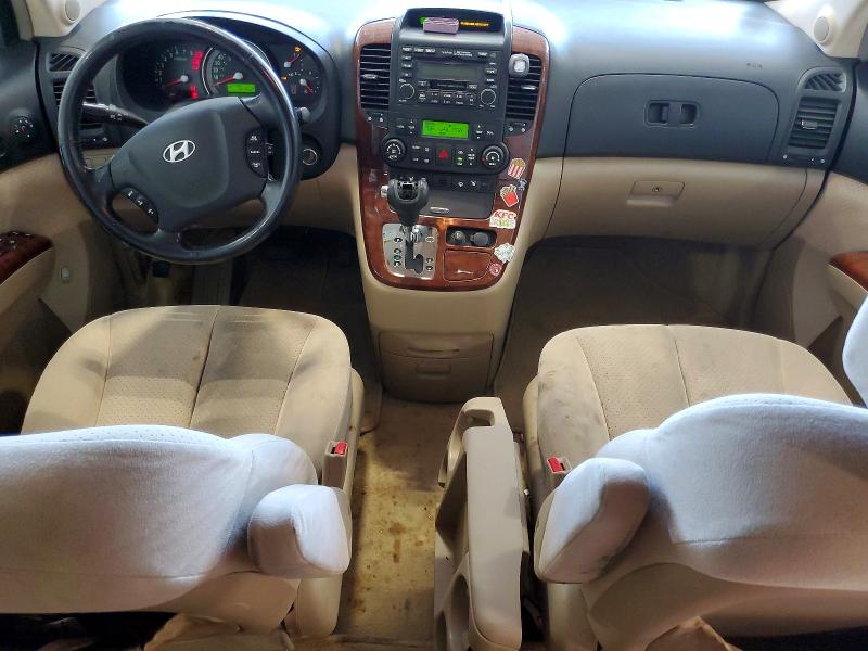 2007 Hyundai Entourage VIN KNDMC233X76014571 COPART salvage auction — FRONT END, TX - SALVAGE VEHICLE TITLE, sold $550 on 2026-07-28 (photo 8)