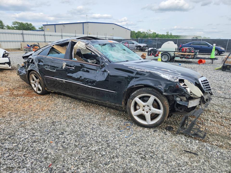 2009 Mercedes-benz E-klasse VIN WDBUF56X09B389160 COPART salvage auction — ROLLOVER, Sc - Cert Of Title-Salvage, sold $175 on 2026-07-06 (photo 4)