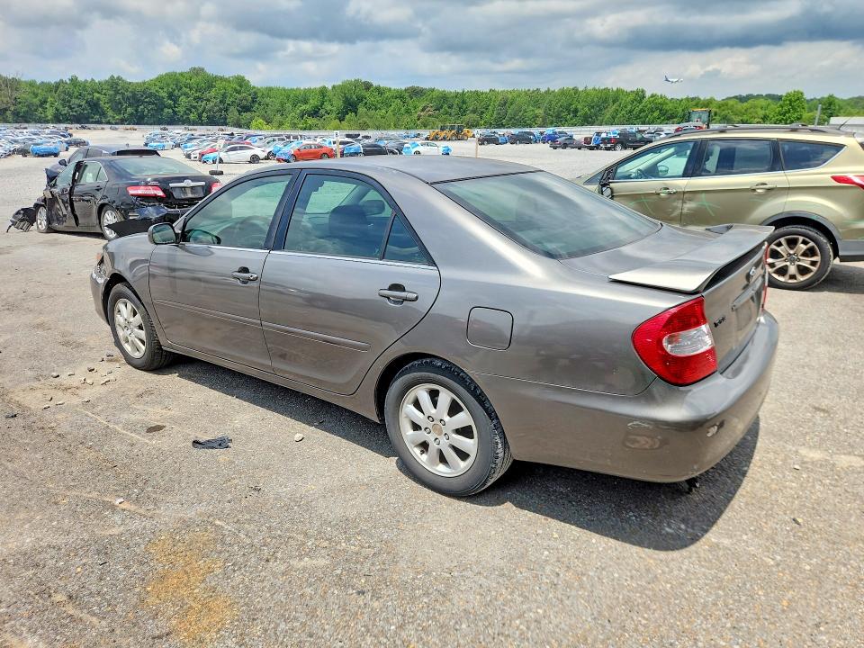 2004 Toyota Camry VIN 4T1BA32K34U015057 COPART salvage auction — FRONT END, TN - SALVAGE CERTIFICATE, sold $775 on 2026-07-09 (photo 2)