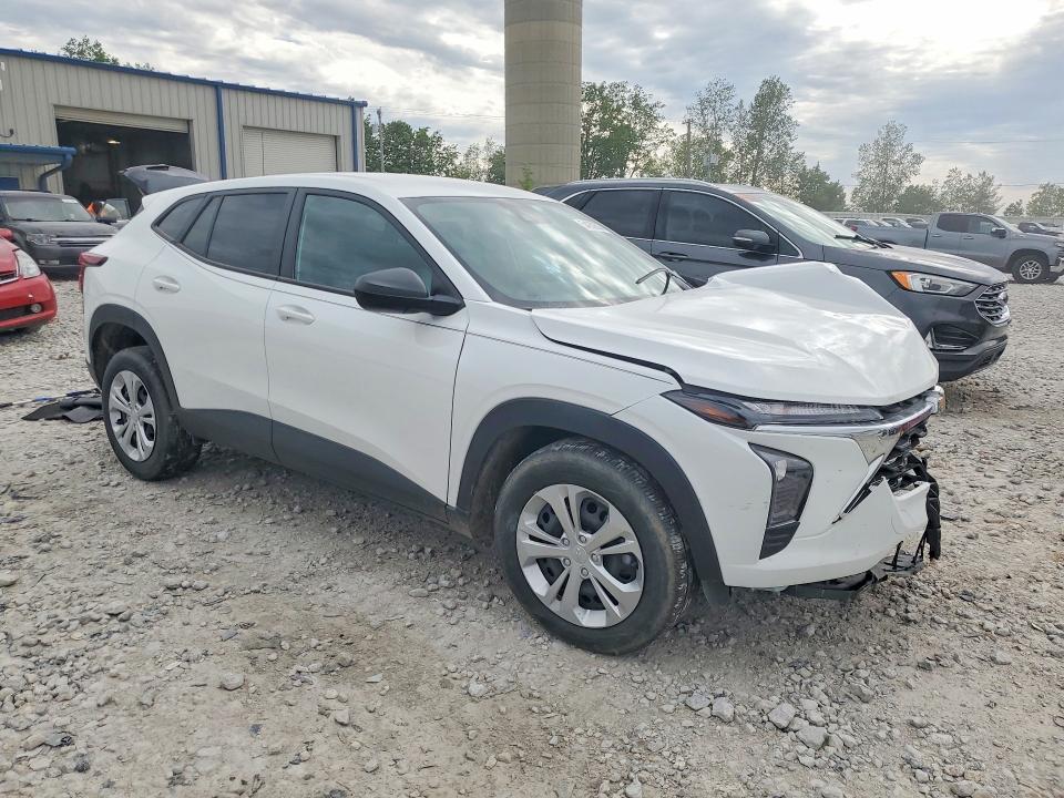 2024 Chevrolet Trax VIN KL77LFE24RC128639 COPART salvage auction — FRONT END, Mi - Scrap Certificate Of Title, sold $2,550 on 2026-07-02 (photo 4)