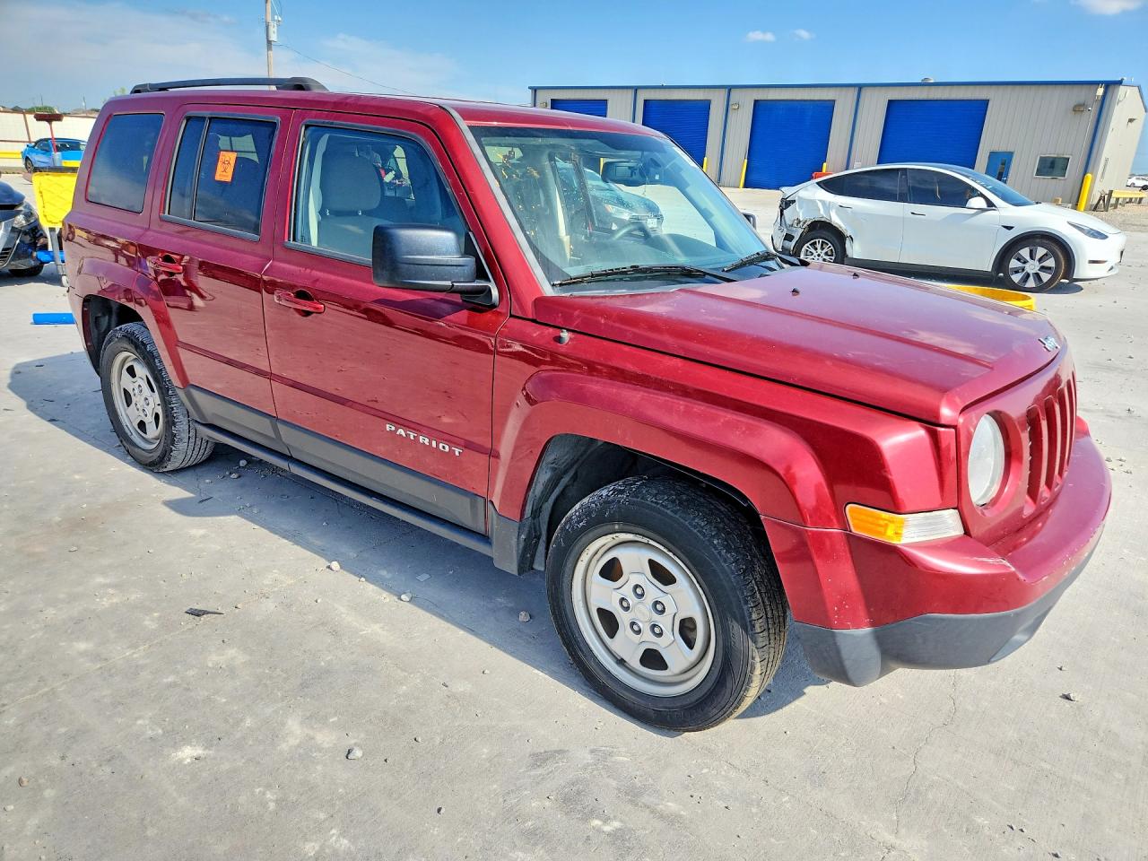 2016 Jeep Patriot VIN 1C4NJPBA1GD675232 COPART salvage auction — Side, TX - SALVAGE VEHICLE TITLE, sold $850 on 2026-07-02 (photo 4)