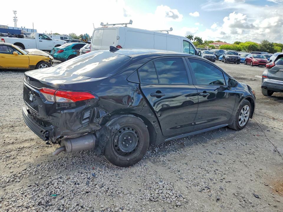 2024 Toyota Corolla VIN 5YFB4MDE1RP166086 COPART salvage auction — REAR END, Fl - Cert Of Title Slvg Rebuildable, sold $5,800 on 2026-07-14 (photo 3)