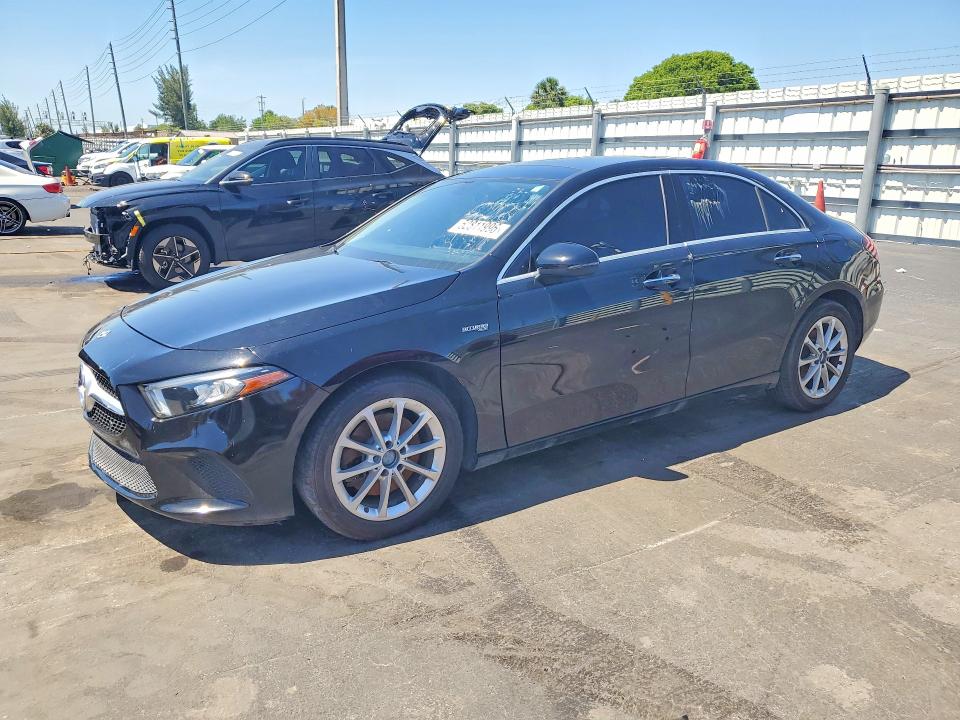 2019 Mercedes-benz VIN WDD3G4EB9KW019307 COPART salvage auction — MECHANICAL, Fl - Certificate Of Title, sold $8,500 on 2026-07-15 (photo 1)