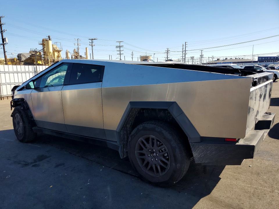 2025 Tesla Cybertruck VIN 7G2CEHED4SA063495 COPART salvage auction — FRONT END, Ca - Salvage Certificate, sold $25,500 on 2026-07-13 (photo 2)