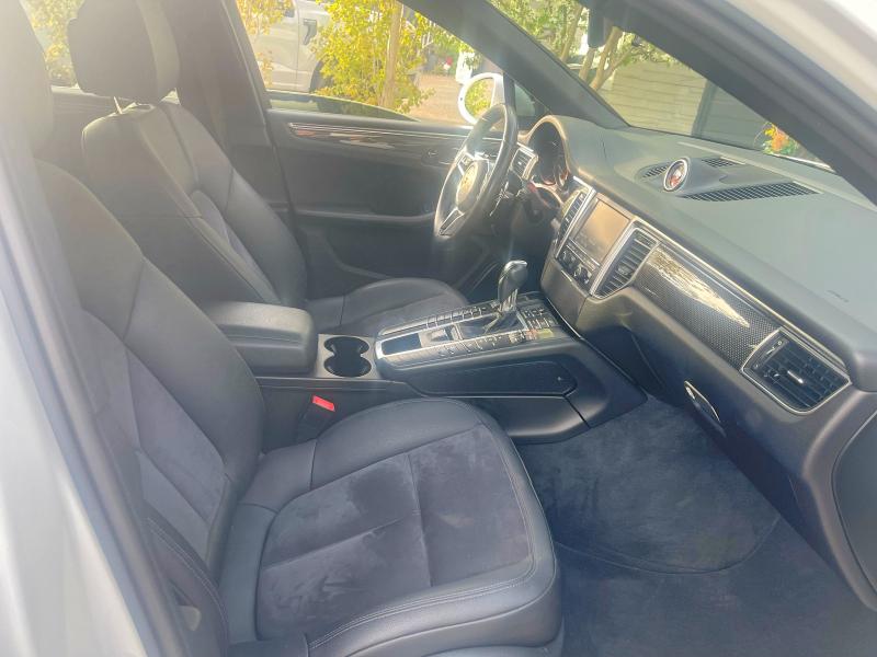 2015 Porsche Macan VIN WP1AB2A53FLB51778 COPART salvage auction — MINOR DENT/SCRATCHES, Ab - Bos - Active, sold $10,100 on 2026-07-03 (photo 6)