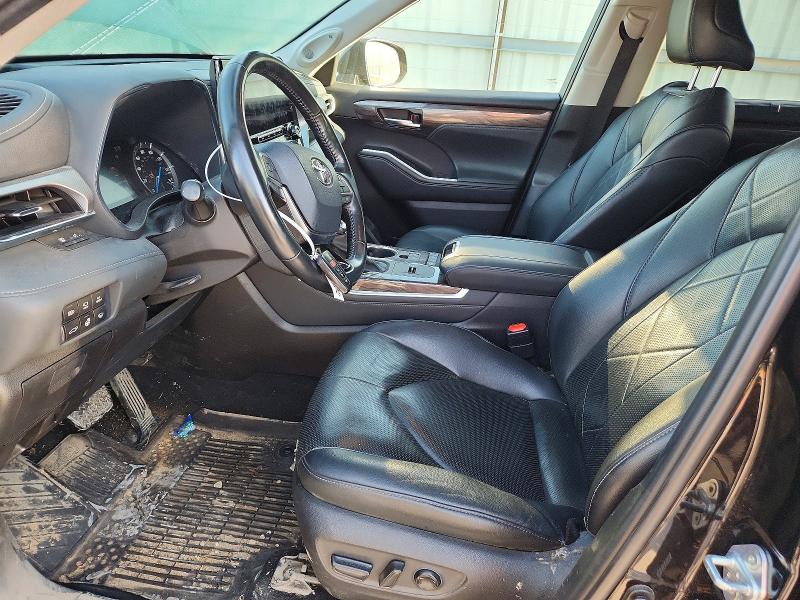 2021 Toyota VIN 5TDEBRCHXMS017767 COPART salvage auction — WATER/FLOOD, Tx - Salvage Title-Flood Damage, sold $17,900 on 2026-07-02 (photo 7)