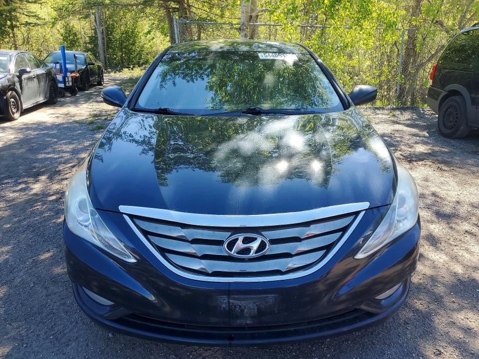 2011 Hyundai Sonata VIN 5NPEB4AC0BH261666 COPART salvage auction — SIDE, On - Permit No Brand - Unfit, sold $775 on 2026-07-09 (photo 5)