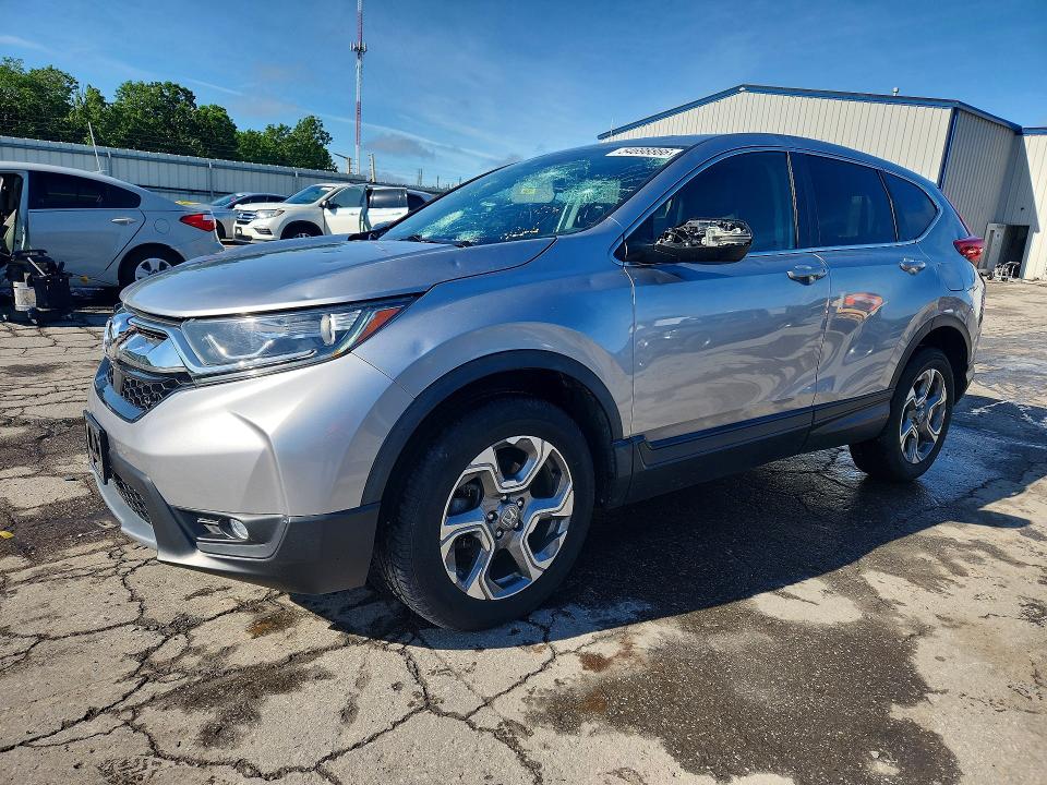 2017 Honda Cr-v VIN 2HKRW2H83HH682057 — COPART salvage auction photo