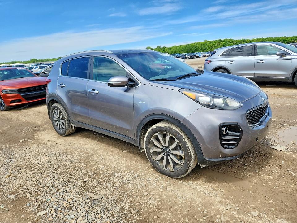2017 Kia Sportage VIN KNDPNCAC8H7071055 COPART salvage auction — FRONT END, Id - Salvage Certificate Of Title, sold $2,150 on 2026-07-07 (photo 4)