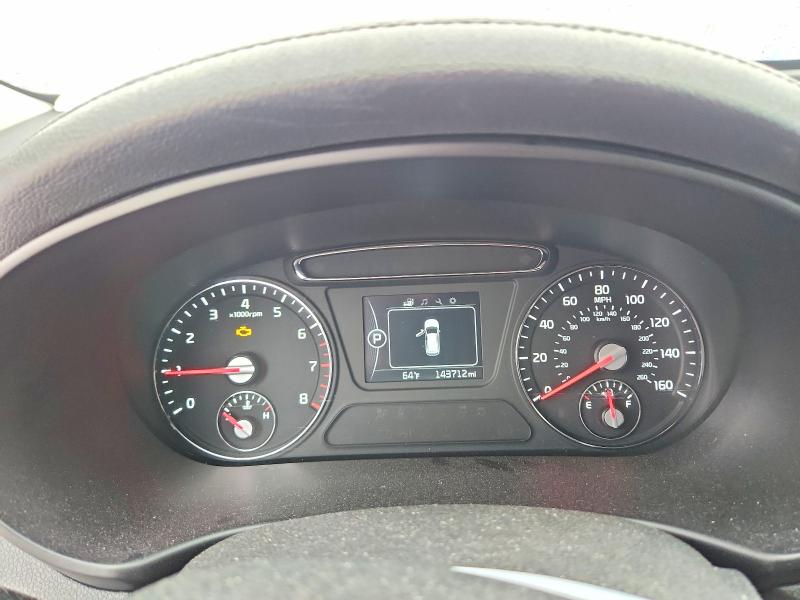 2017 Kia Sorento VIN 5XYPG4A39HG299388 COPART salvage auction — HAIL, Tx - Certificate Of Title, sold $1,200 on 2026-07-28 (photo 9)