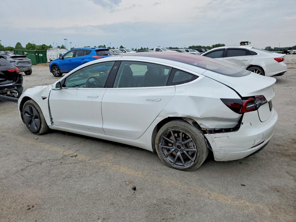 2018 Tesla Model 3 VIN 5YJ3E1EA4JF014833 COPART salvage auction — REAR END, Mo - Salvage Certificate Of Title, sold $4,700 on 2026-07-10 (photo 2)