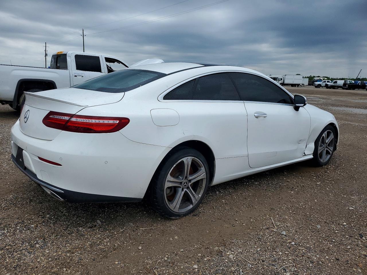 2018 Mercedes-Benz E-Class VIN WDD1J6FB1JF020002 COPART salvage auction — Front End, TX - CERTIFICATE OF TITLE, sold $10,100 on 2026-07-08 (photo 3)