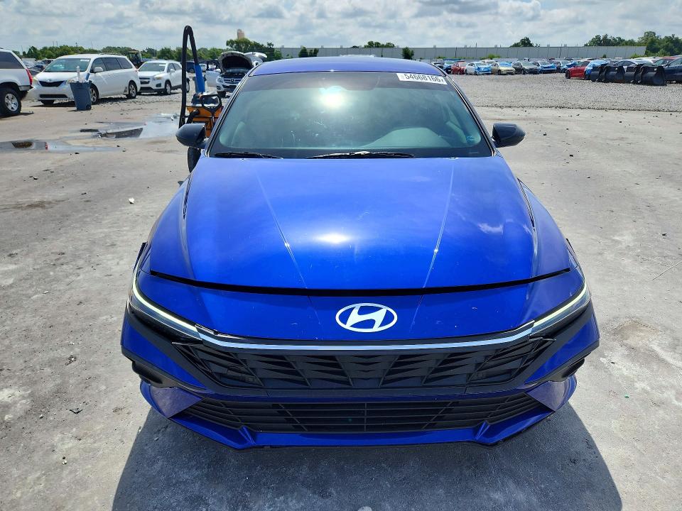 2025 Hyundai Elantra VIN KMHLM4DG4SU981571 COPART salvage auction — REAR END, FL - CERT OF TITLE SLVG REBUILDABLE, sold $5,500 on 2026-07-22 (photo 5)