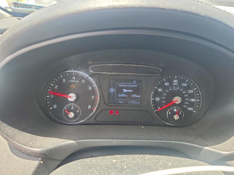2017 Kia Sorento VIN 5XYPG4A59HG225115 COPART salvage auction — NORMAL WEAR, Ca - Dis/Dlr/Exp Only Clean Title, sold $1,850 on 2026-07-17 (photo 9)