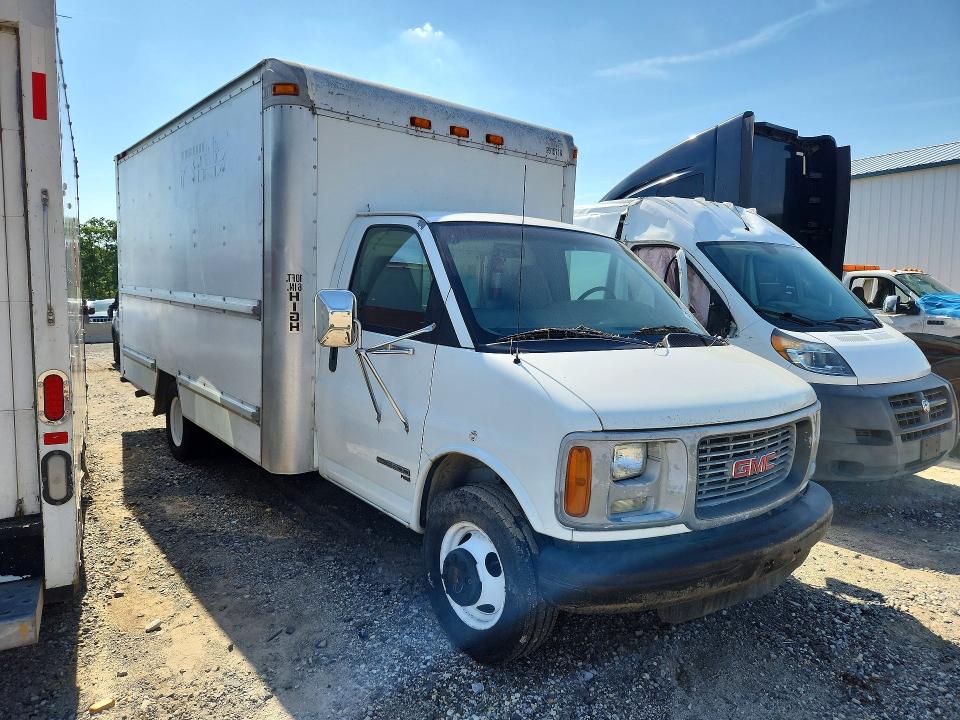2001 Gmc Savana VIN 1GDHG31R911900495 COPART salvage auction — MECHANICAL, NJ - CERTIFICATE OF TITLE, sold $1,000 on 2026-08-31 (photo 4)