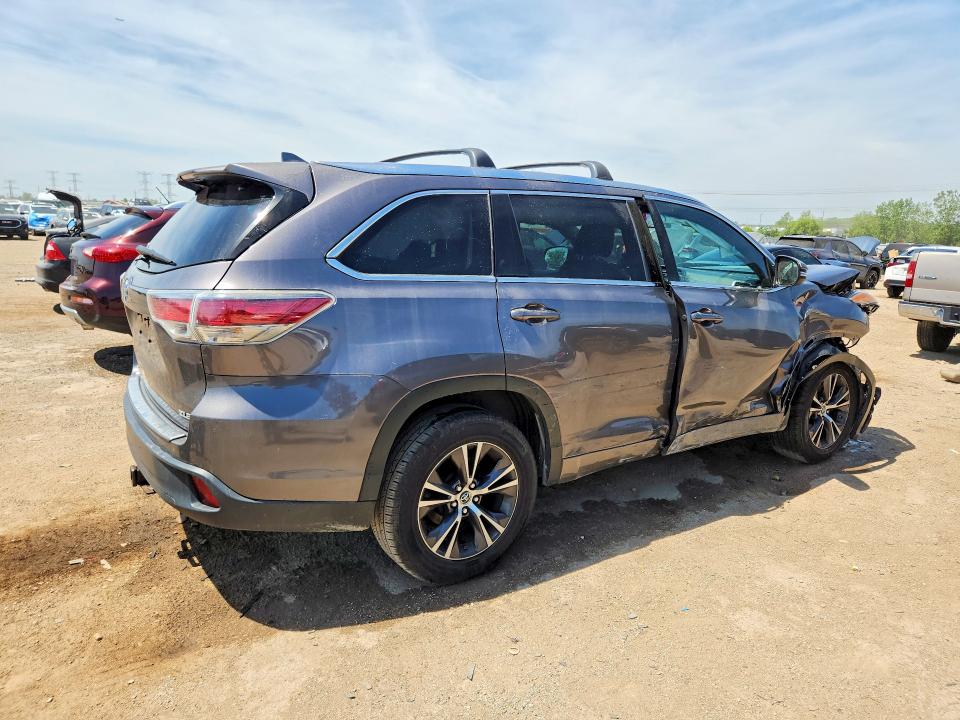 2016 Toyota VIN 5TDKKRFH5GS127001 COPART salvage auction — FRONT END, Il - Salvage Certificate, sold $4,900 on 2026-07-09 (photo 3)