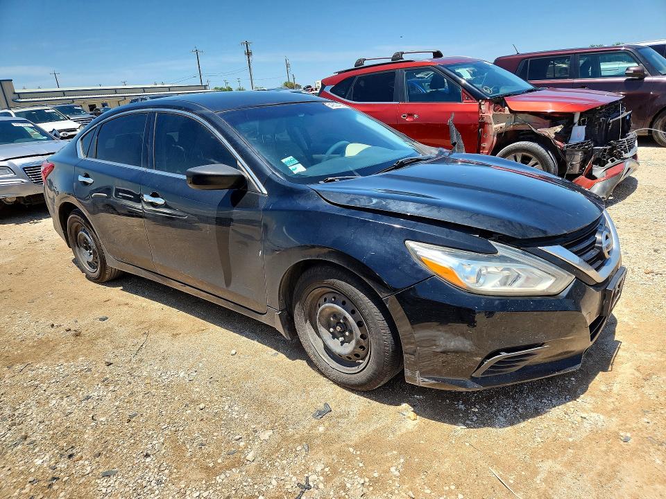 2017 Nissan Altima VIN 1N4AL3APXHC242576 COPART salvage auction — SIDE, Tx - Salvage Vehicle Title, sold $825 on 2026-07-09 (photo 4)