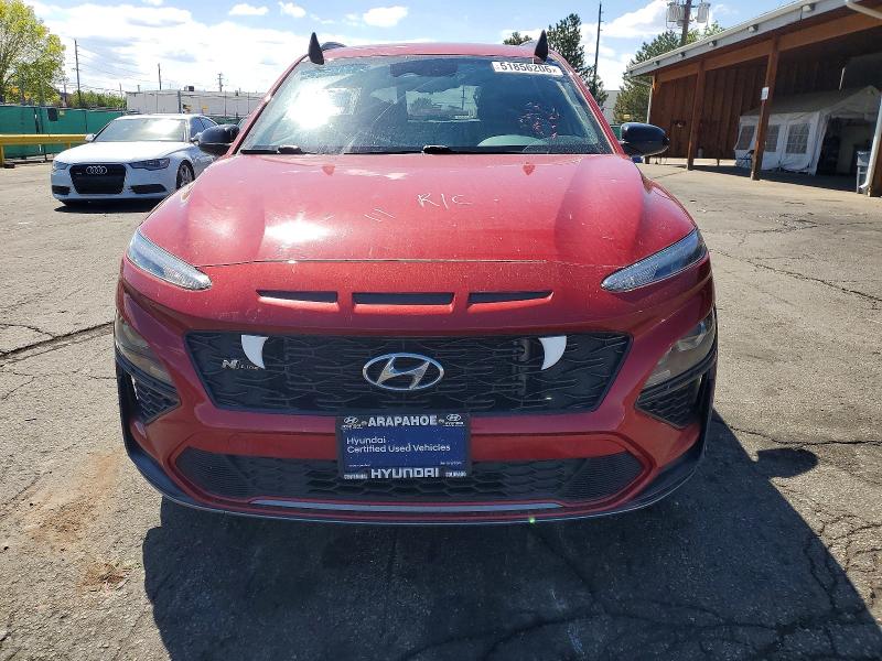 2022 Hyundai Kona VIN KM8K3CA33NU925524 COPART salvage auction — REAR END, CO - PUBLIC - SALVAGE TITLE, sold $6,400 on 2026-07-07 (photo 5)