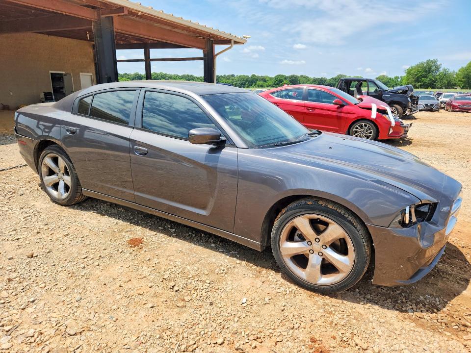 2013 Dodge Charger VIN 2C3CDXHG5DH655157 COPART salvage auction — REAR END, Al - Certificate Of Title, sold $525 on 2026-08-25 (photo 4)