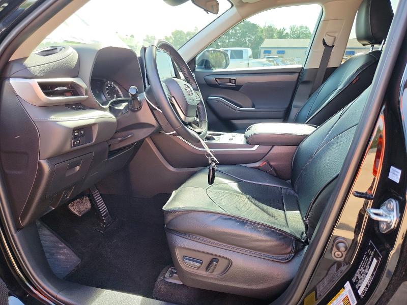 2025 Toyota Highlander VIN 5TDKDRAH7SS552410 COPART salvage auction — SIDE, Fl - Cert Of Title Slvg Rebuildable, sold $13,900 on 2026-07-17 (photo 7)